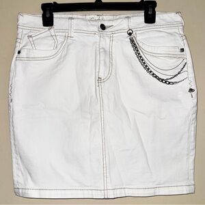 Vintage Cache White Denim Chain Accent Mini Skirt Size 8